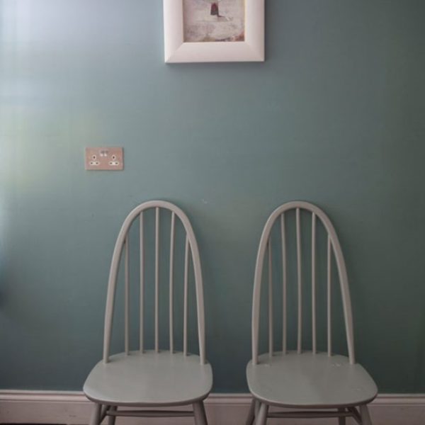 Dix Blue No.82 farrow and ball