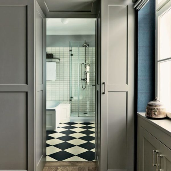 Charleston Gray No.243 farrow and ball