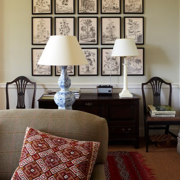 Bone No.15 farrow and ball